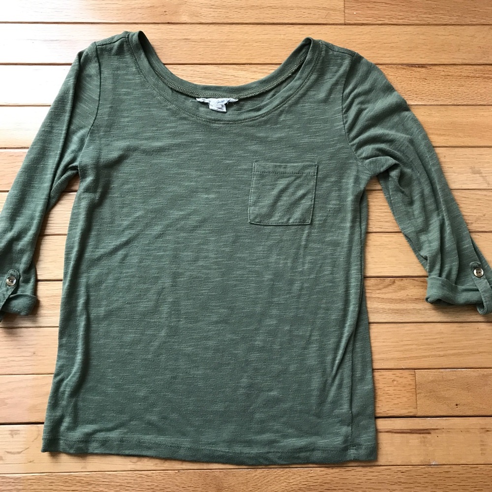 Light weight, semi-sheer top